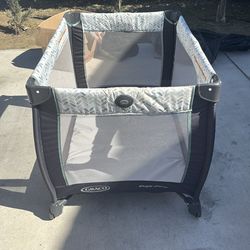 Graco pack and play