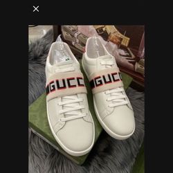 GG Men’s Shoes Size 10