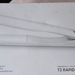 T3 Micro
T3 SinglePass StyleMax Flat Iron 1" 