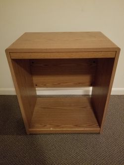 End table/nightstand/tv stand
