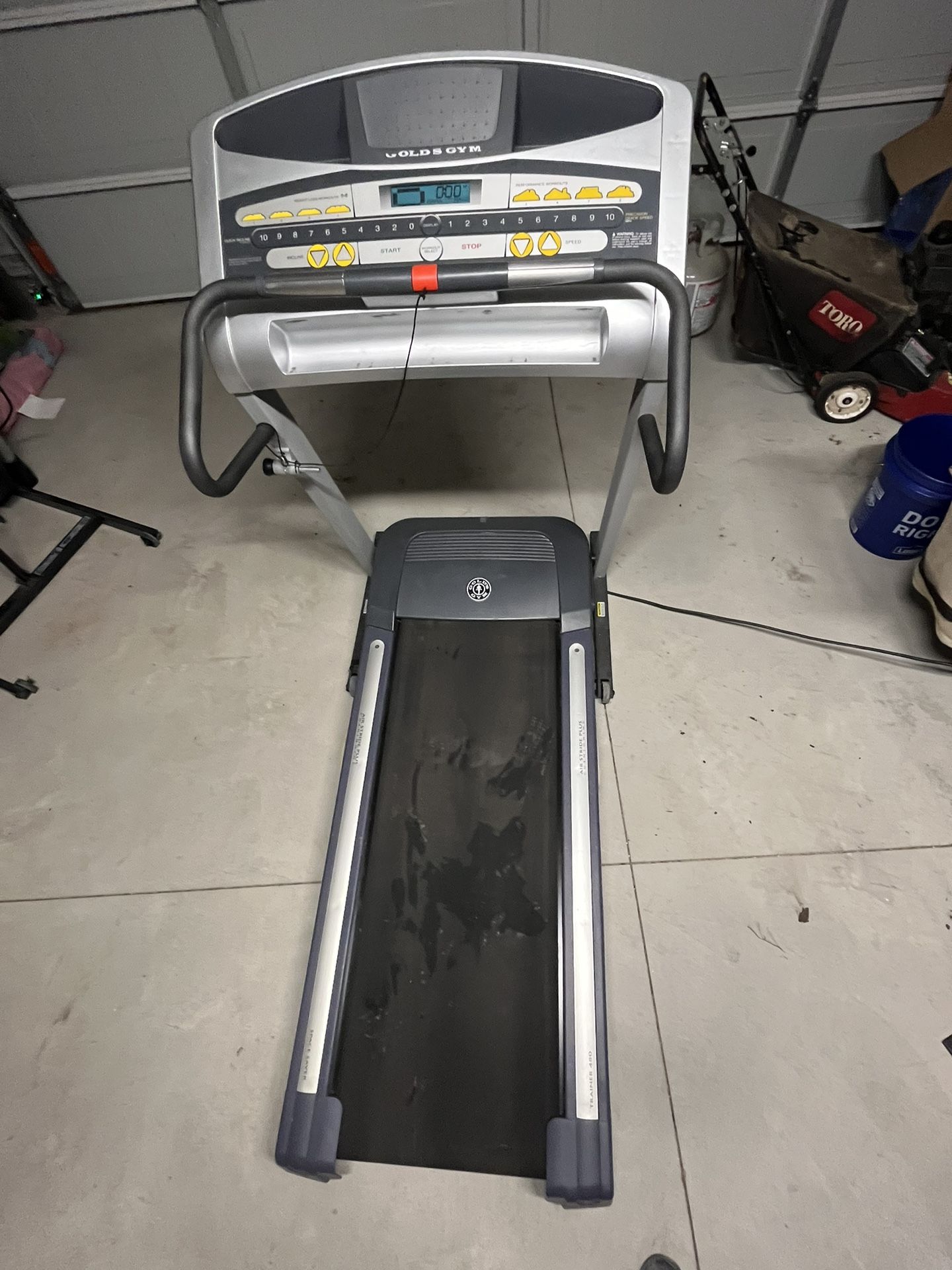 Gold Gym Treadmill