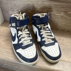 Youth Size 6.5 Nikes $10