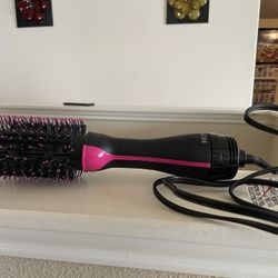 Revlon One Step Hair Dryer And Volumizer Hot Air Brush Black & Pink (RVDR5222)