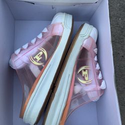 Phat Farms Women’s  Size 6.5