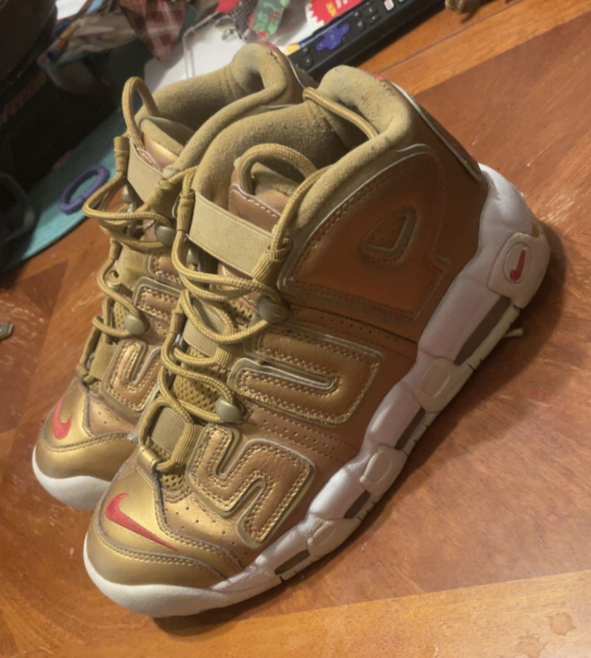 Supreme Uptempo 