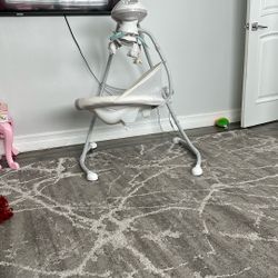 Baby Fisher price Swing 