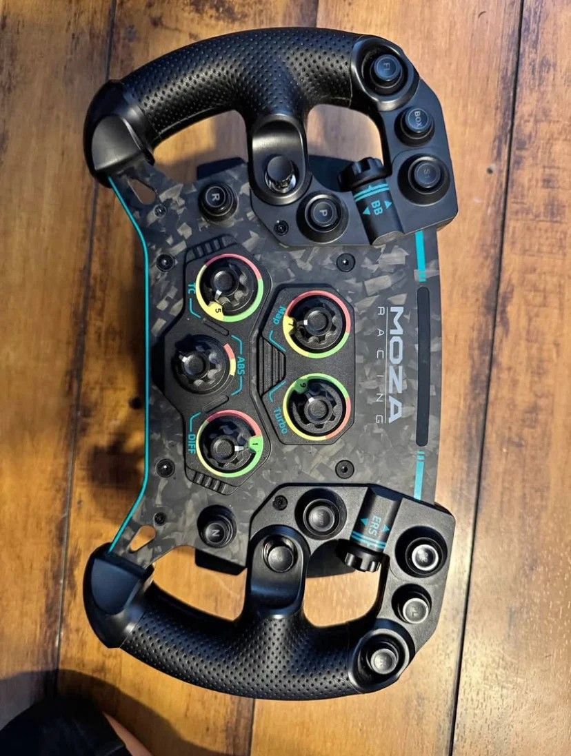 Logitech Moza R9 Console Rig Bundle With Rims!