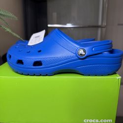 Size10 Crocs 