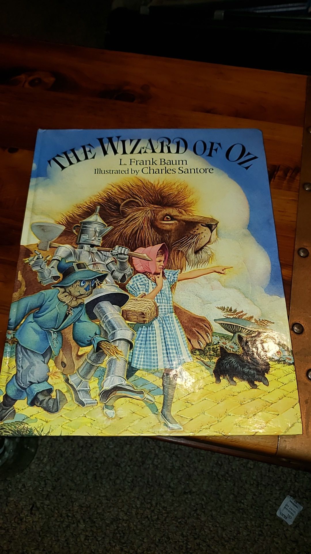 The Wizard of Oz story book