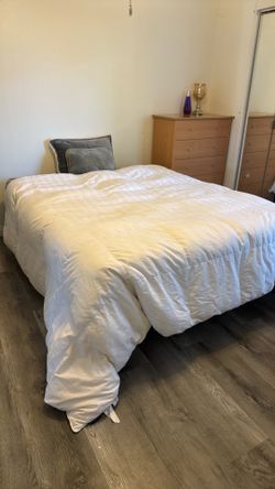 Tween bed and mattress