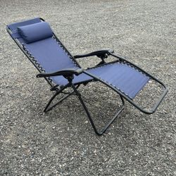 Zero Gravity Lounge Chair