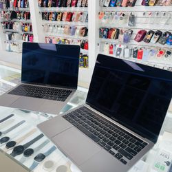 MacBook Pro And MacBook Air Available For Financing 