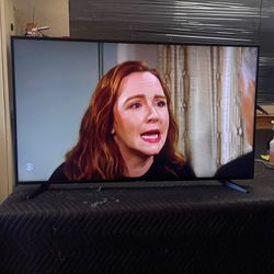 50 Inch Samsung Smart 4k Beautiful Tv Comes With Remote Control Shows Great Quality Clear Picture Works Perfect Guaranteed 