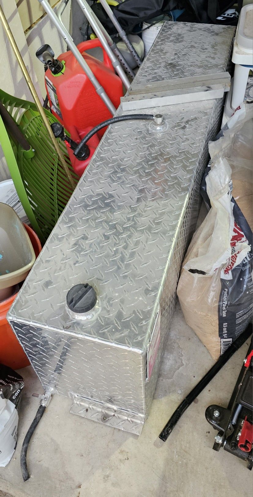 Fuel Tank Ford 250 for Sale in Universal City, TX OfferUp