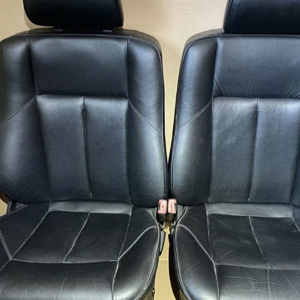 Mercedes Benz AMG Front Seats C36