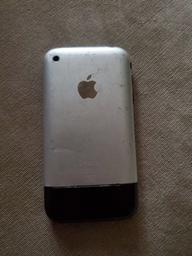 Apple IPhone 1