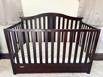 Graco Baby Crib Convertible To Toddler Crib