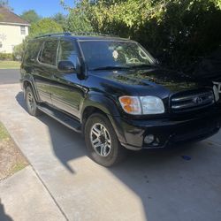 2004 Toyota Sequoia