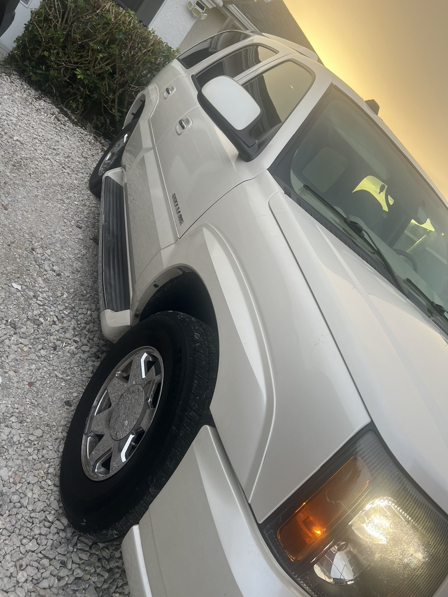 2004 Cadillac Escalade