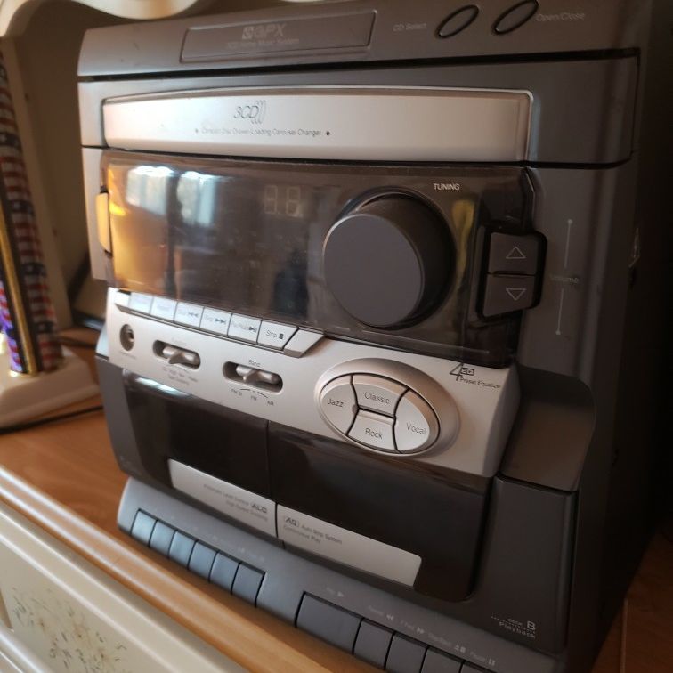 GPX 3CD Home Music System