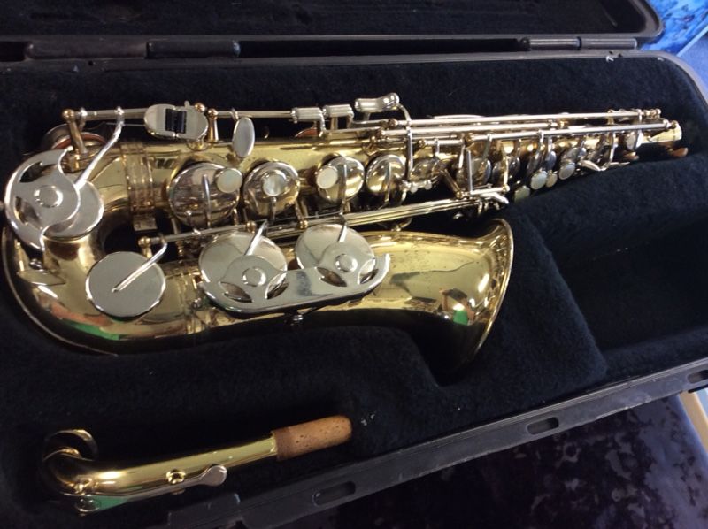 Selmer AS300 Student Alto Saxophone