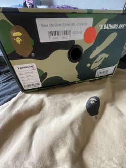 A Bathing Ape Bape Sta “silver glitter” size 10 100% authentic, og box and bag still in good condition