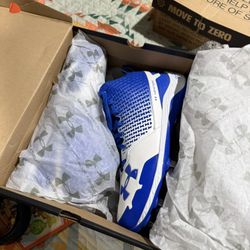 Men’s Baseball 11.5 Cleats