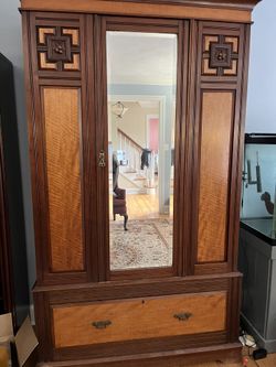 Wardrobe With Shelves & Drawer