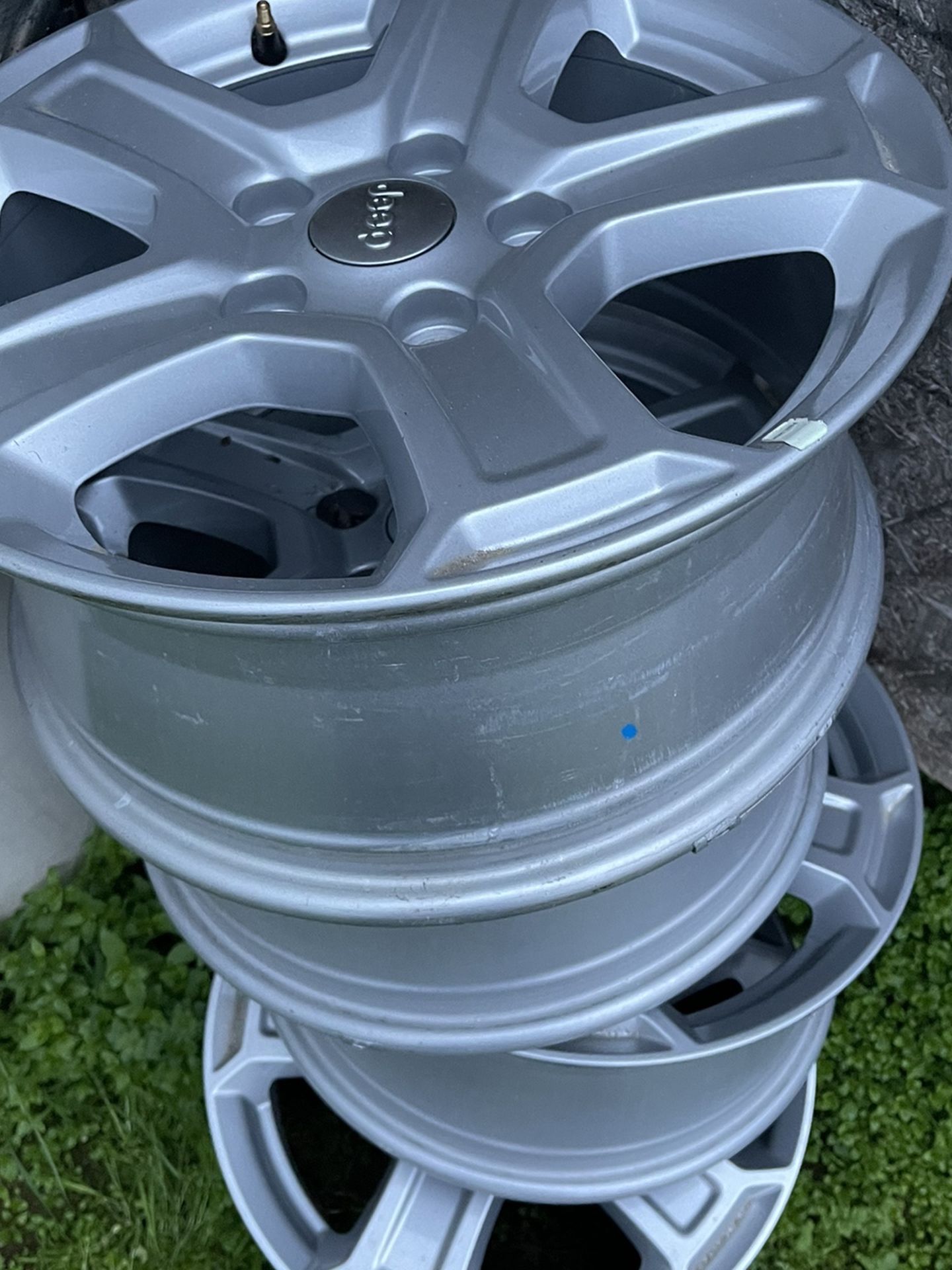 2019 Jeep wrangler Stock Wheels