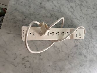 Belkin Surge Protector Power Strip