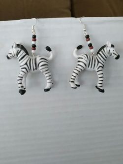 Dangle earrings