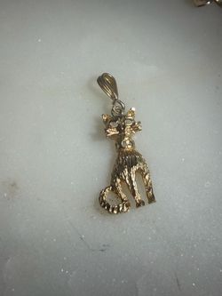 14k gold cat pendant
