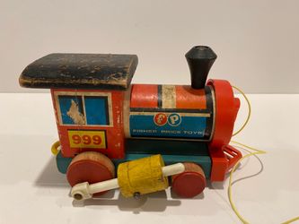 Vintage 1963 Fisher Price Wooden Huffy Puffy Train Engine Pull Toy #999