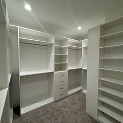 Full Custom Master Closets