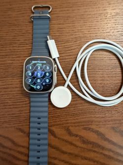 Apple Watch Ultra 3 titanium  49mm