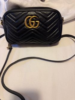Gucci GG Marmont Small Crossbody Bag