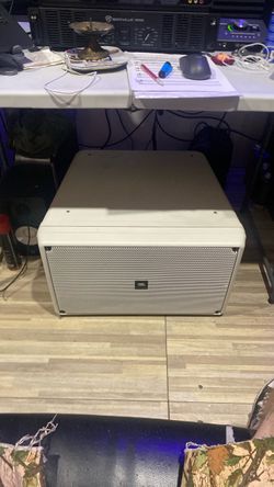 JBL Subwoofer Speaker Cabinet White