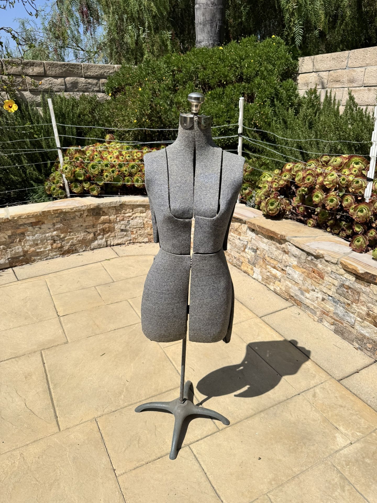 Vintage Mannequin-Adjustable Dress Form
