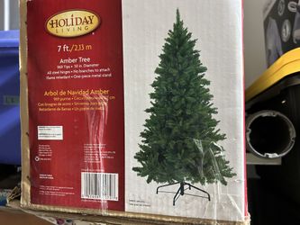 7.5 Ft Christmas Tree