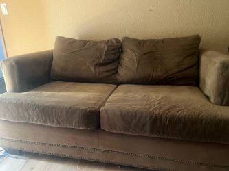 Couch brown
