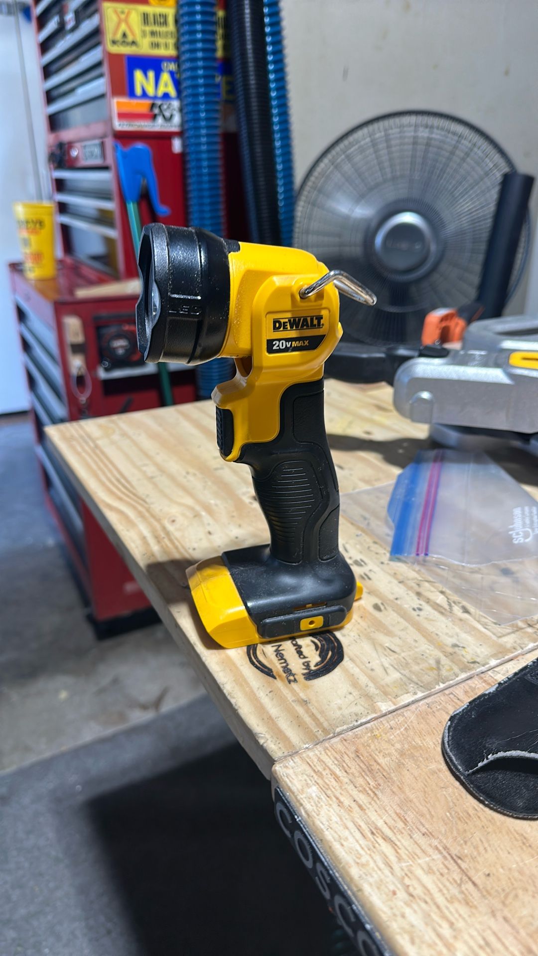 Dewalt Dcl040 Light