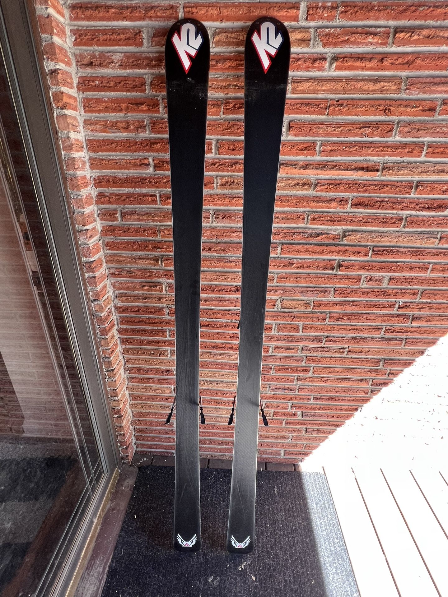 K2 Apache recon 177cm Skis