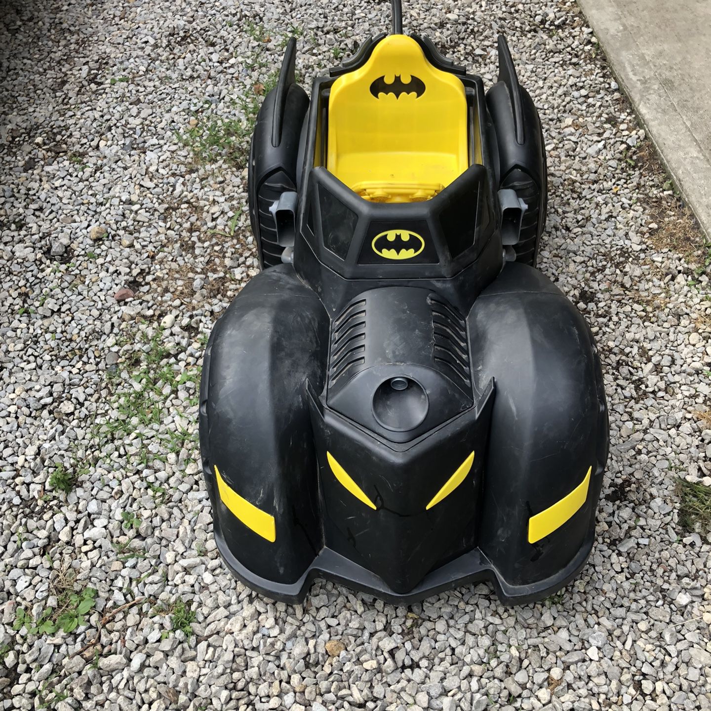 Batman Batmobile Power Wheels for Sale in Knightstown, IN - OfferUp