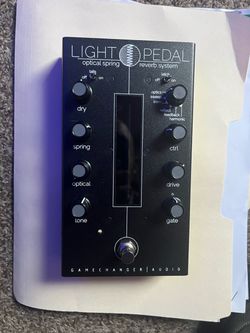Gamechanger Light optical spring reverb guitar pedal