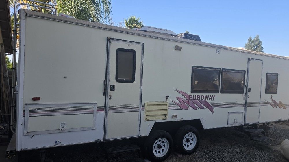Euroway Fleetwood Travel Trailer