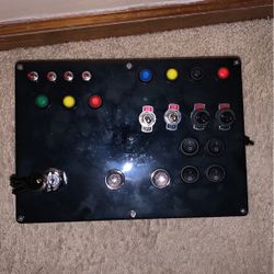  Button Box 