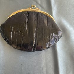 Vintage circa 1970s 1980s genuine eel skin small clutch. Made in Korea.