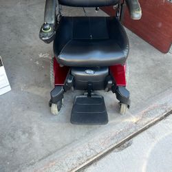 Pronto Power Wheel Chair Works Good