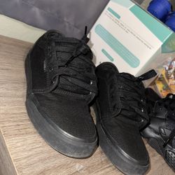 Vans (Kids Size 3.5)