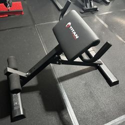 Titan Hyper/Roman Chair 